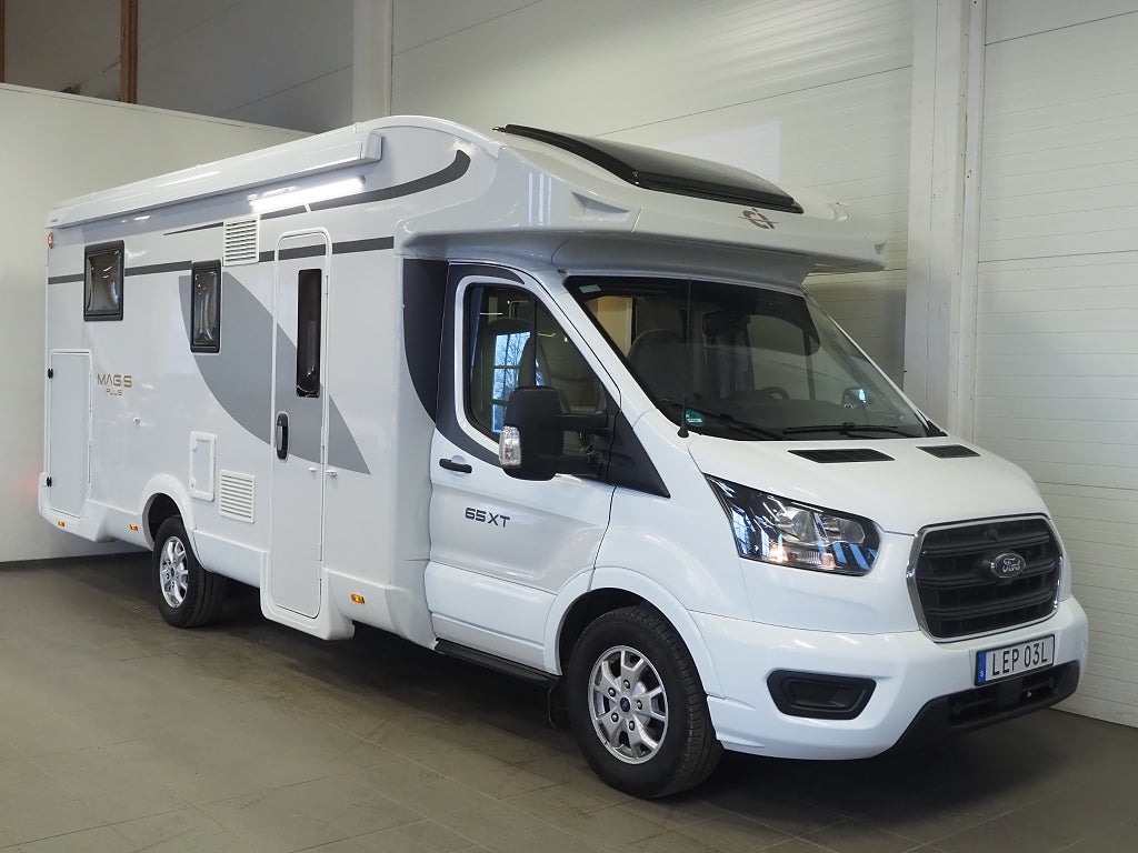 Ci Magis 65 XT Plus 160hk Queenbädd Markis Taksäng 3500kg AUT