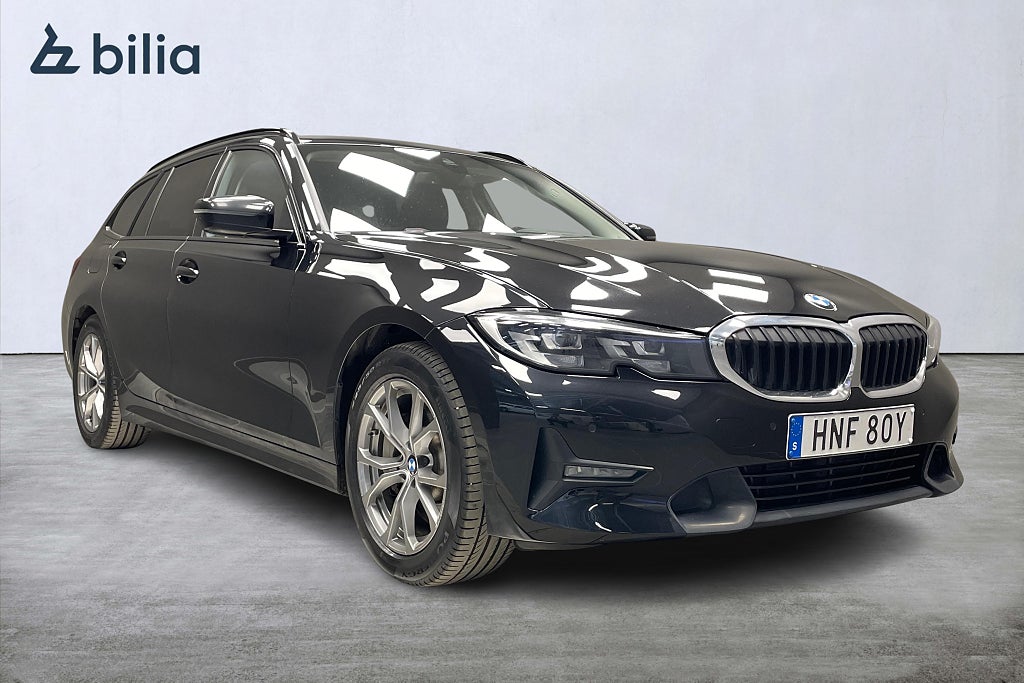 BMW 330e xDrive Touring-Sport line-Dragkrok-Rattvärme