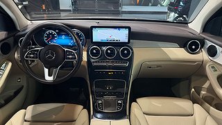 SUV Mercedes-Benz GLC 12 av 16