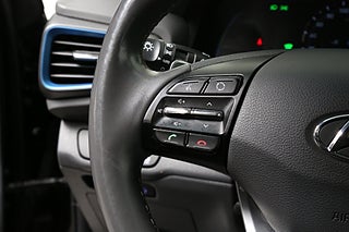 Halvkombi Hyundai IONIQ 18 av 30