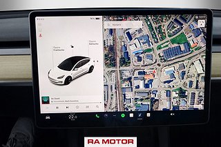 Sedan Tesla Model 3 15 av 27