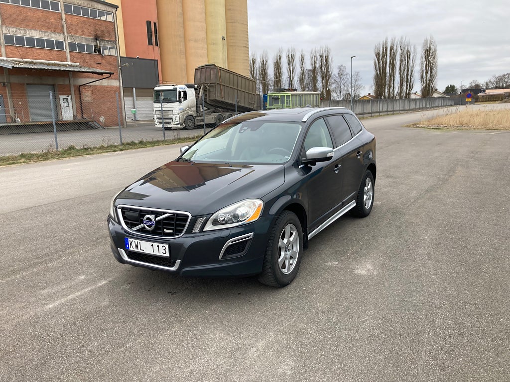Volvo XC60 D3 AWD Geartronic R-Design Euro 5
