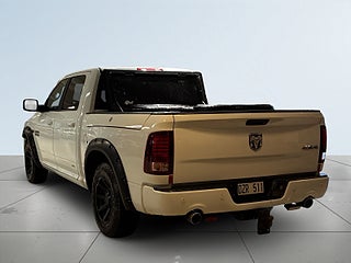 Dodge RAM 1500 Crew Cab 5.7 V8 HEMI 4x4 Drag Mvärme Bkamamera Navi S&V
