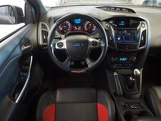 Kombi Ford Focus 15 av 20