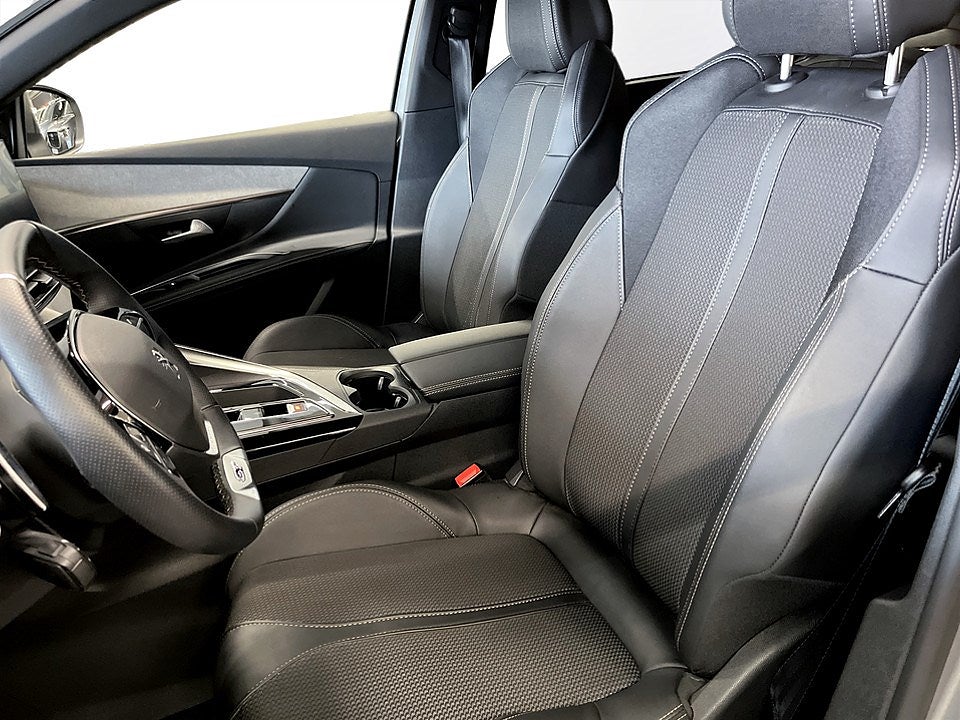 Bild på Peugeot 5008 GT 1.2 PT 130hk Aut - 7-SITS, B-KAMERA