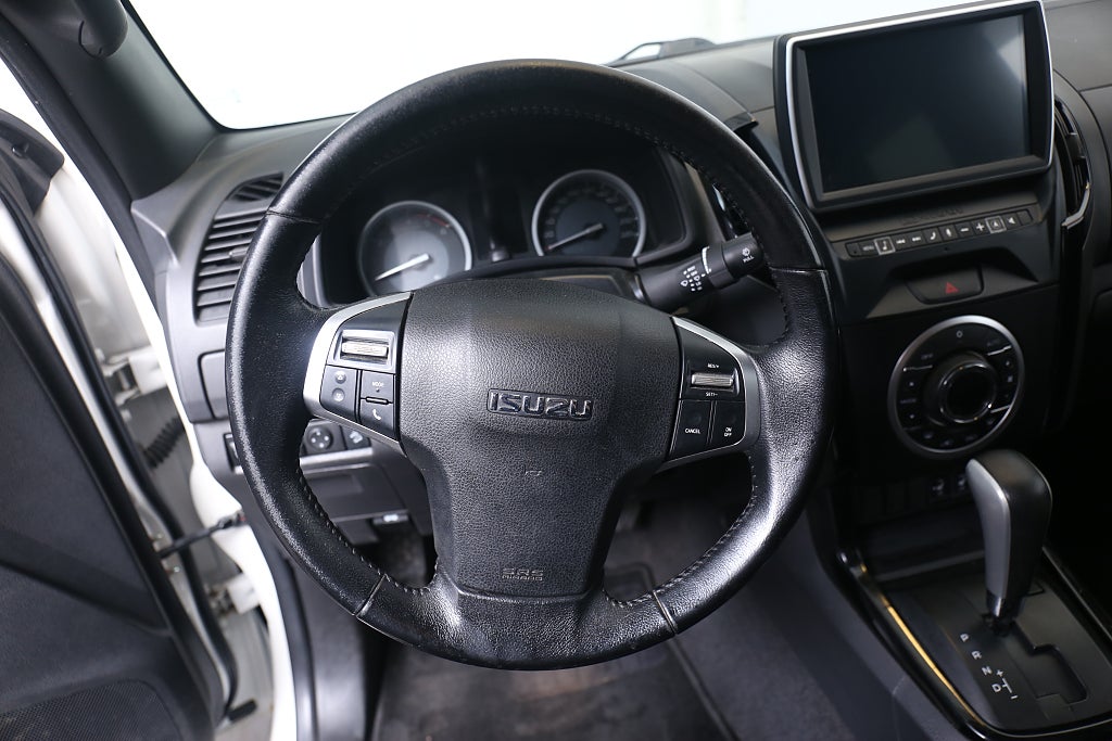 Isuzu D-Max Crew Cab Viking Edition Aut D-Värme Drag Leasbar 2017