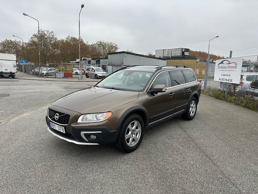 Volvo XC70 D5 AWD Geartronic Summum Euro 5 TAKLUCKA