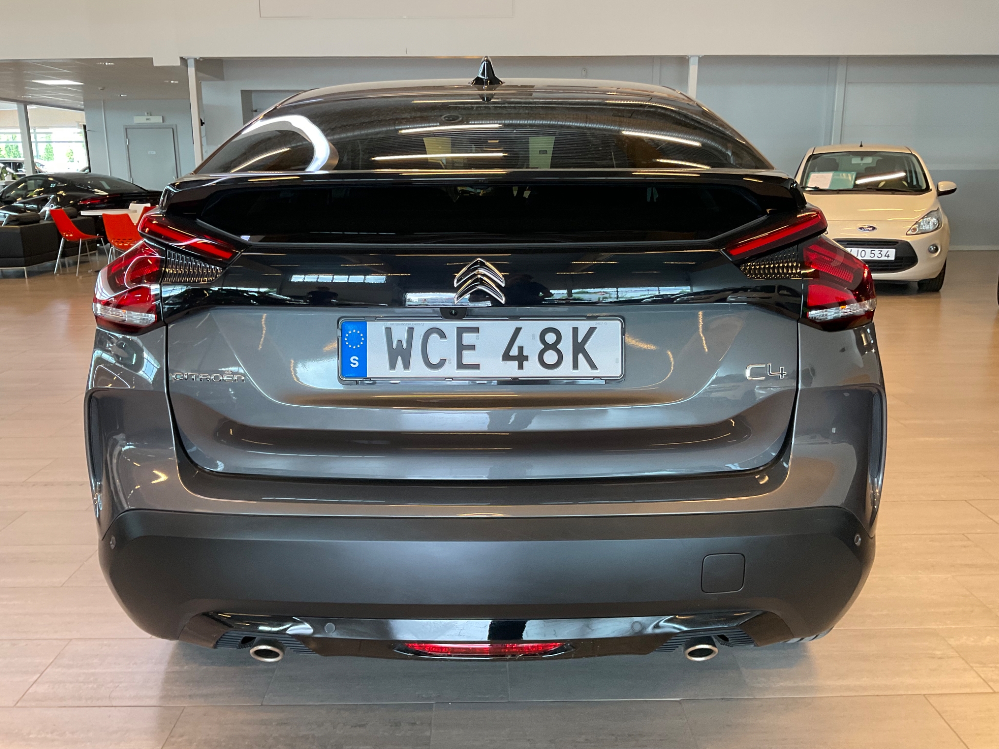Citroen C4 1.2 PureTech EAT SHINE 360 2024, photo 5/45