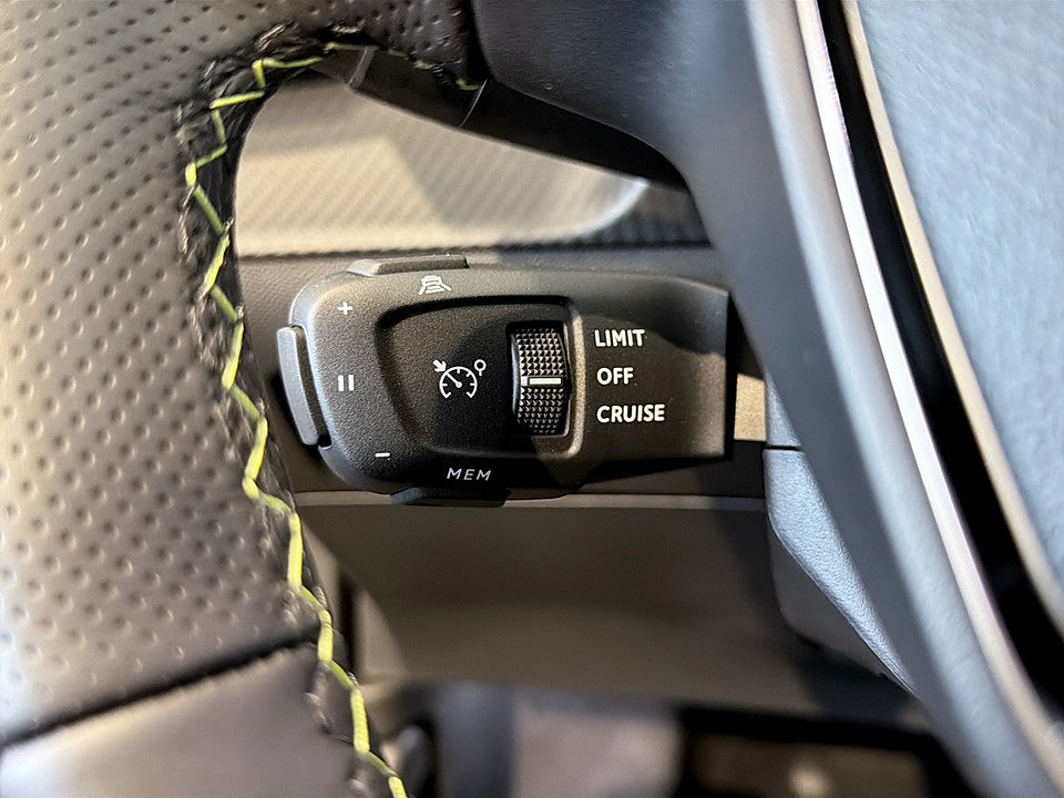 Bild på Peugeot 2008 GT Hybrid Aut - DEMO