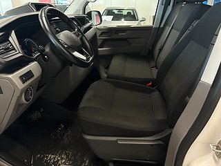 Volkswagen Transporter Kombi T30 2.0 TDI MOMS/S&V-däck/Mvärm