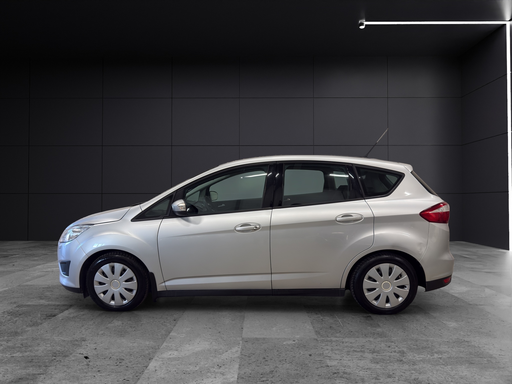Ford C-Max 1.6 TDCi Trend 2012, kuva 3/10