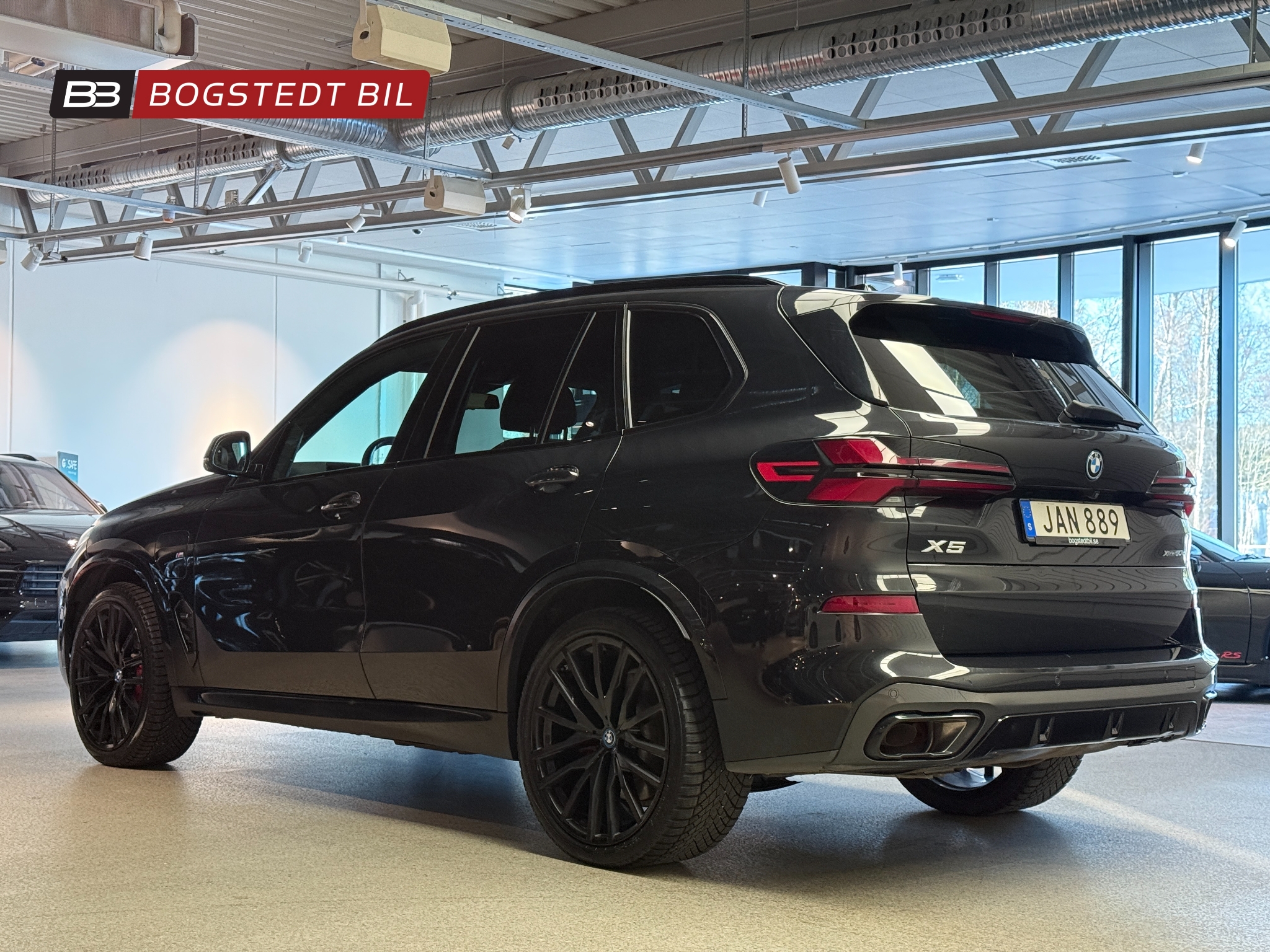 BMW X5 xDrive50e 490hk M-Sport | Innovation | Drag 2024 - miniatyr 30