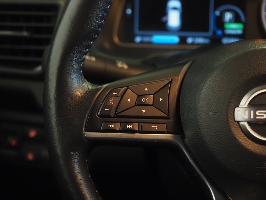 Nissan Leaf N-Connecta | 40kwh | 360° kamera | Värmepump | 2023