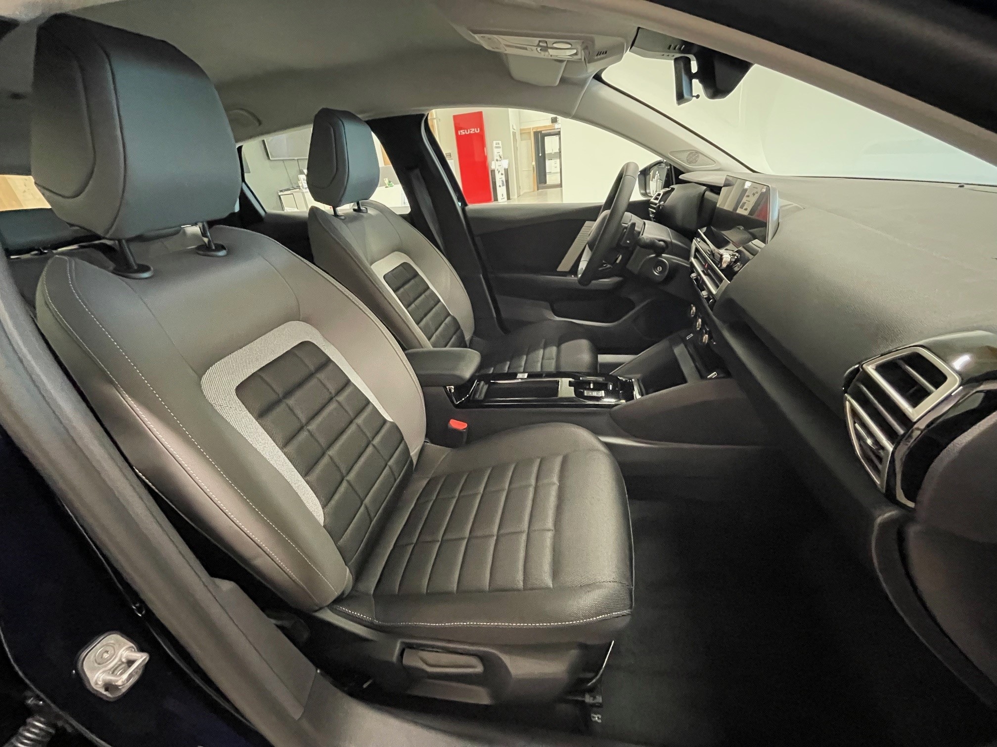 Citroen C4 2026, bild 7/48