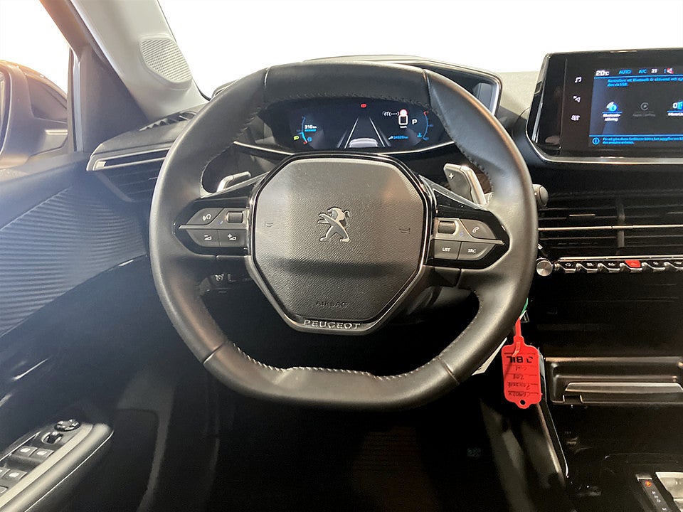 Bild på Peugeot 208 Allure Pack 1.2 PT 100hk Aut NYSERVAD