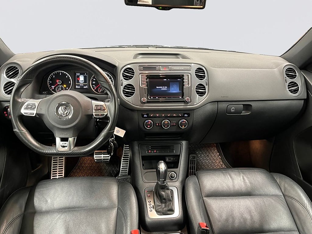Volkswagen Tiguan 2.0TDI 184HK /Drag/Backkamera/Värmare