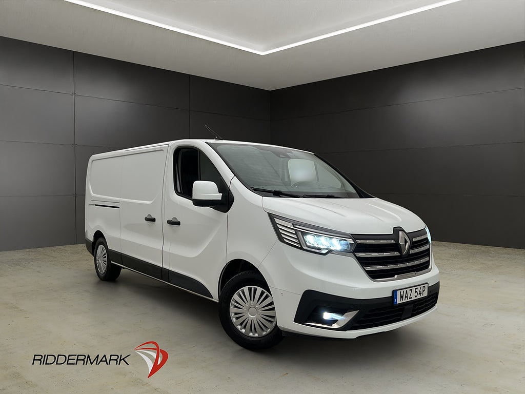 Renault trafic L2 Värmare 3-Sits Drag B-Kamera CARPLAY Moms