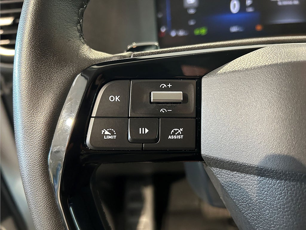 Bild på Opel Vivaro Elite+ 2.0 BHDi 180hk Aut L2 - DRAG,B-KAMERA,RATTVÄRME