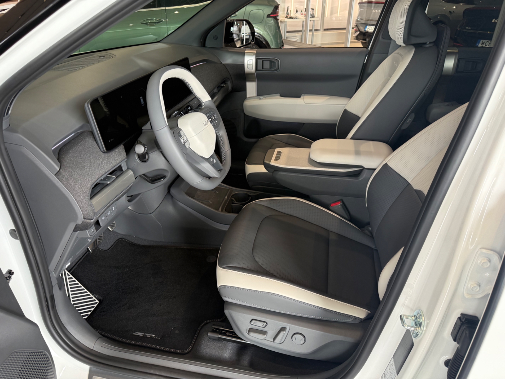 Kia EV3 GT-Line Long Range 2026, bild 4/43