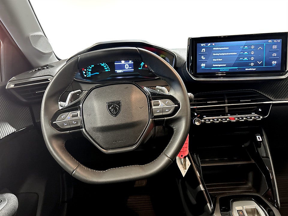 Bild på Peugeot 208 Style Hybrid 100hk Aut CARPLAY BACKSENSORER