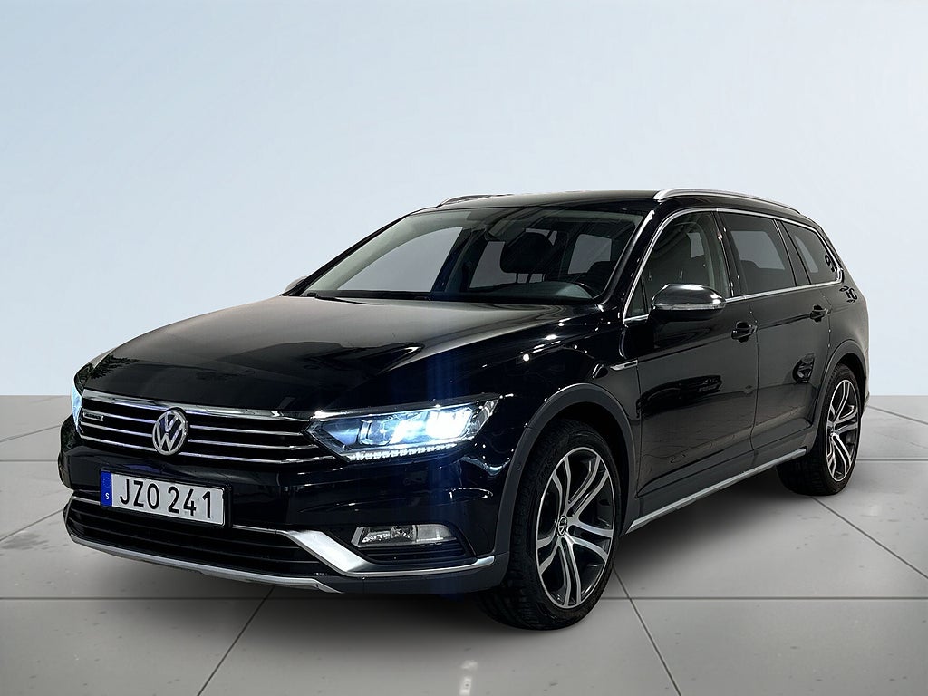 Volkswagen Passat Alltrack 2.0 TDI AWD CarPlay Drag Dvärm Kamera skinn SoV