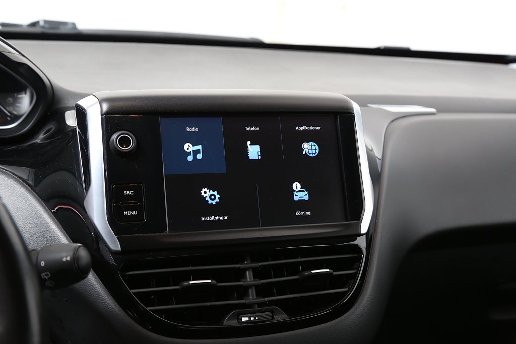 Peugeot 208 1,2 PureTech 82hk Active 5D Bluetooth Ny kamrem 2017