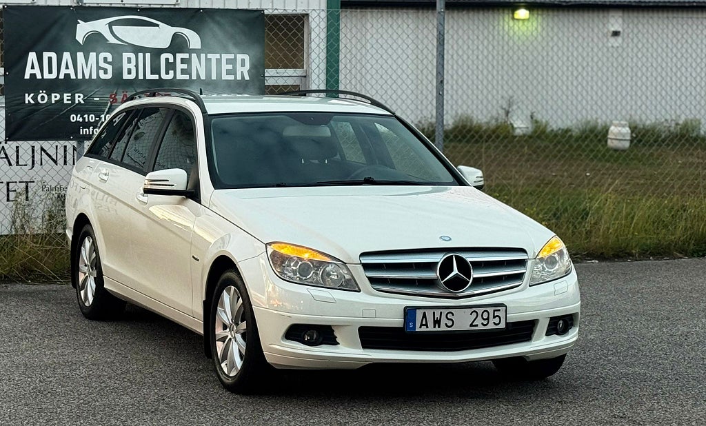 Mercedes-Benz C 180 T CGI BlueEFFICIENCY 5G-Tronic Classic 