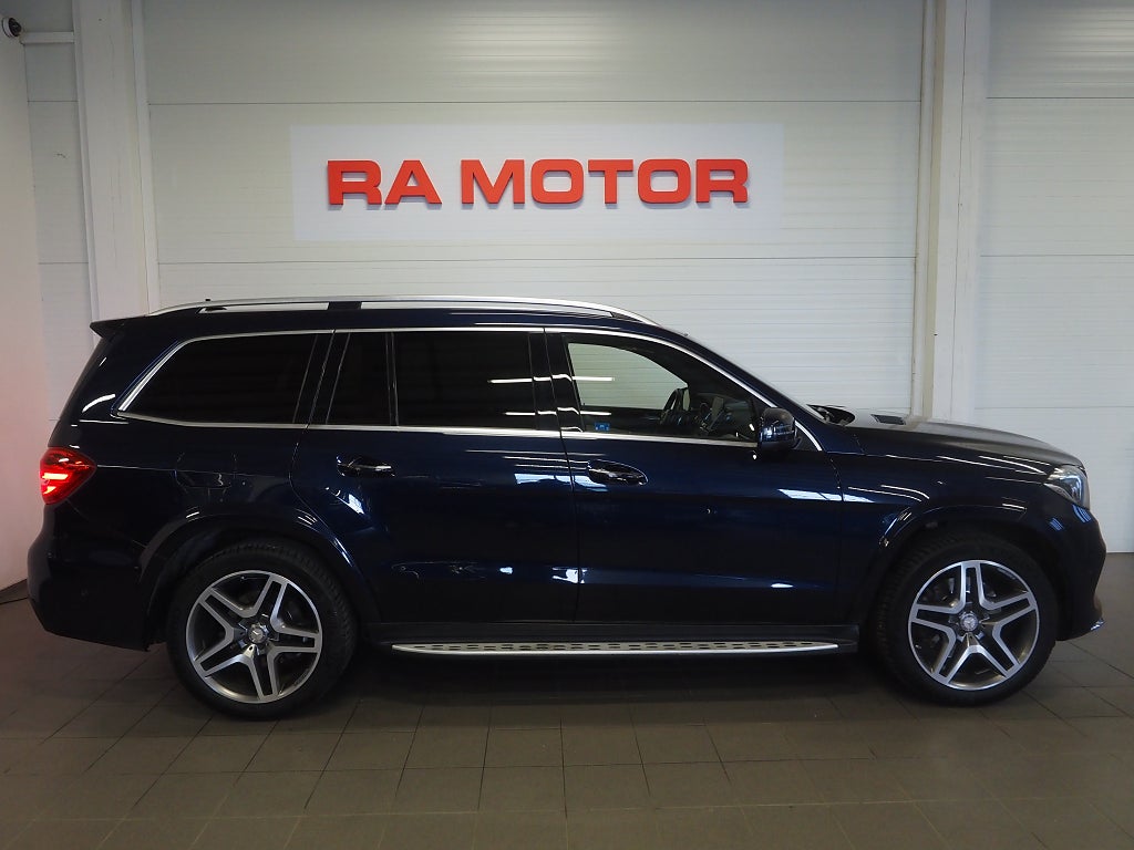 Mercedes-Benz GLS 350 d 258hk 4MATIC AMG |7-sits|Drag|D-värm|Pano| 2016