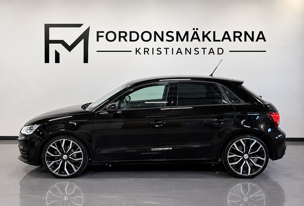 Audi A1 Sportback 1.0 TFSI Manuell Sports Edition, Vinterhjul