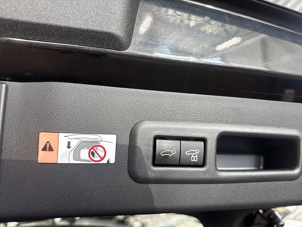 Lexus LBX 2024 - miniatyr 11