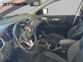 SUV Nissan Qashqai 8 av 17