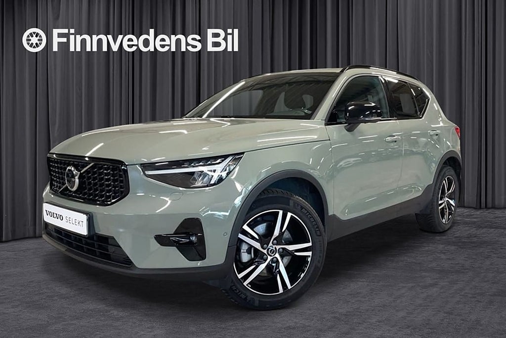 Volvo XC40 B3 FWD Bensin Plus Dark 360° Drag