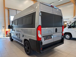 Husbil-halvintegrerad Robeta Ares Bike Edition 24 av 25
