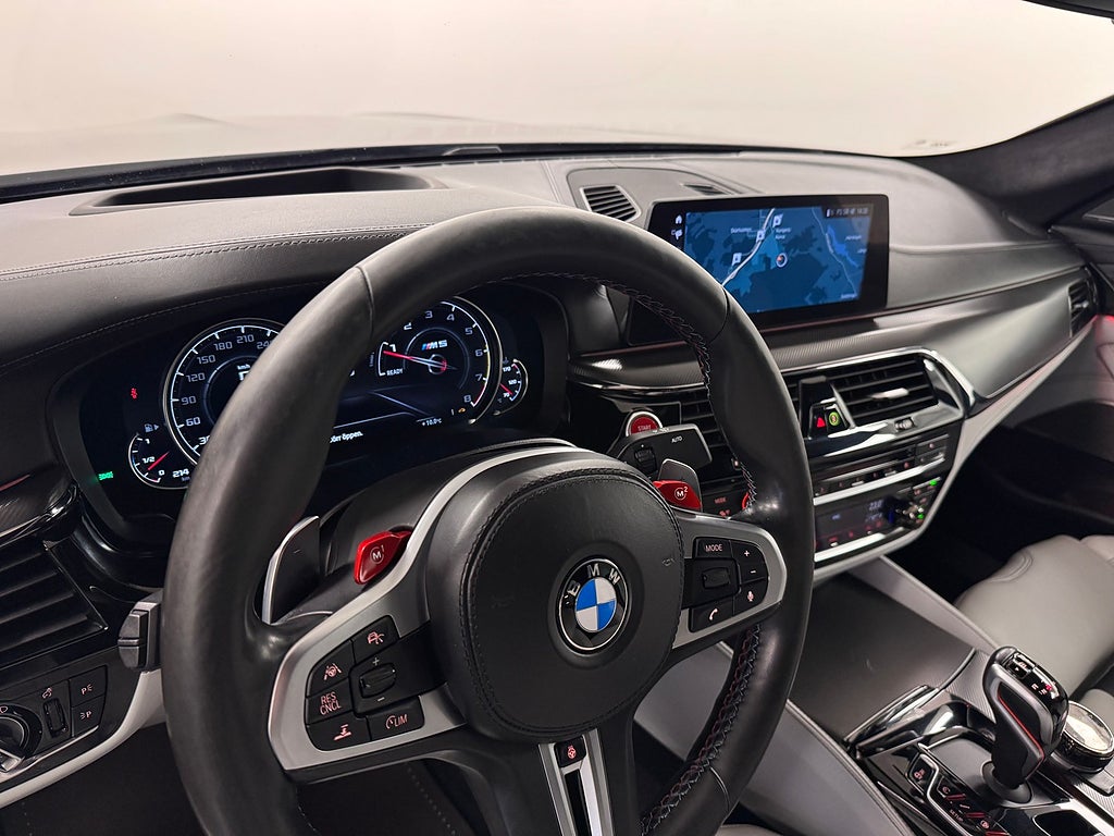 BMW M5 2018 - miniatyr 8