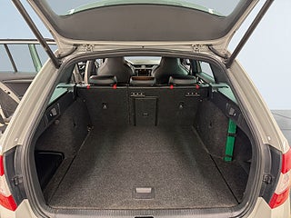 Skoda Octavia Kombi 2.0 TDI 4×4 RS S&V-hjul/Carplay/Drag/Canton/Skinn – bild 12