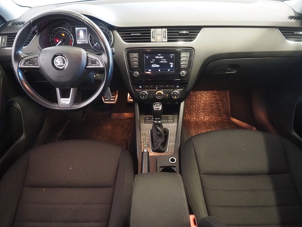 Skoda Octavia Scout 2.0 TDI 4x4 Aut 184hk | Drag | D-värm | 2015