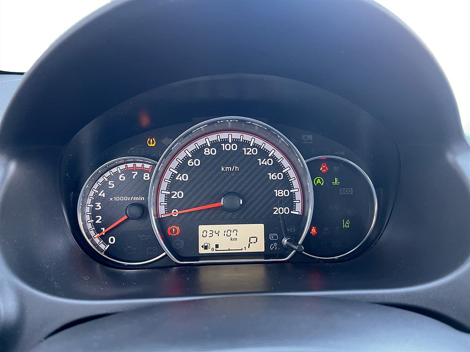 Bild på Mitsubishi Space Star Space Star 1.2 MIVEC INVECS-III 71hk Aut B-KAMERA