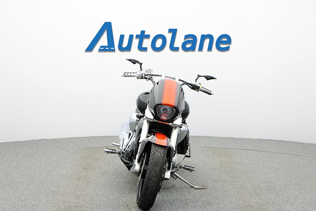 Suzuki VZR1800 Intruder *Nyservad Sommarkampanj 4,99%