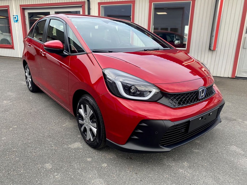 Honda Jazz e:HEV Elegance, kampanj 5 års service på kö...