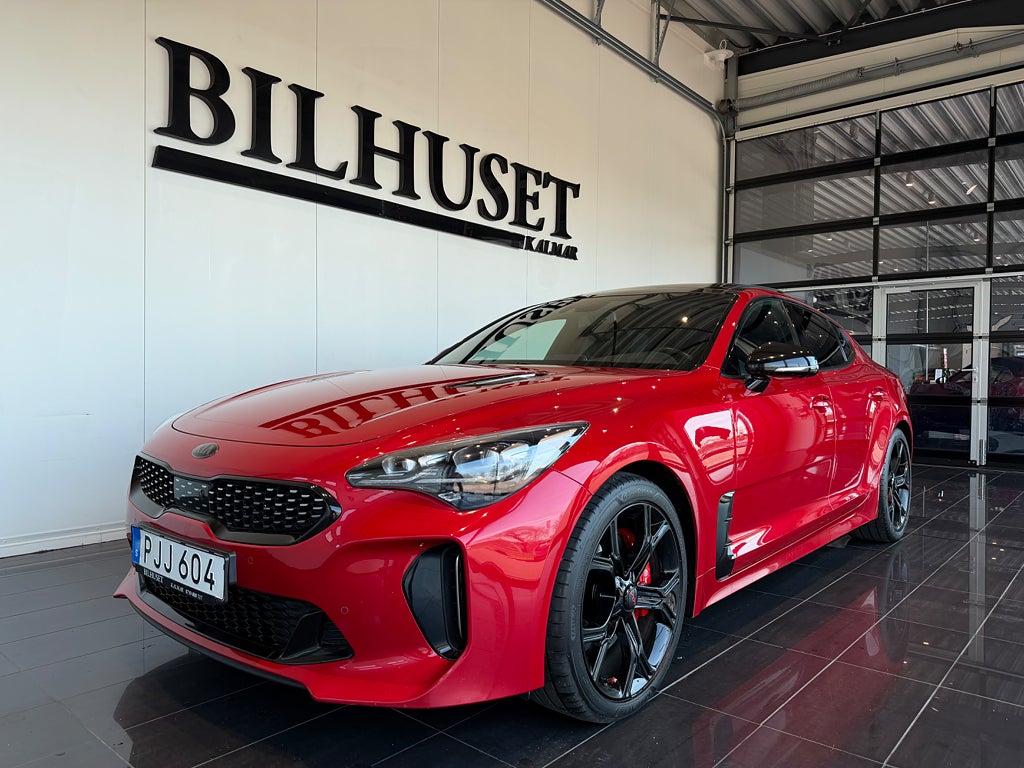Kia Stinger GT AWD 3.3 V6 T-GDI AWD Pano H/K 360° 370hk