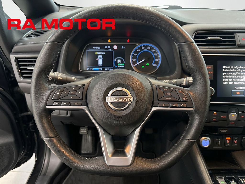Nissan Leaf N-Connecta | 40kWh | Värmepump | 360° kamera | 2023