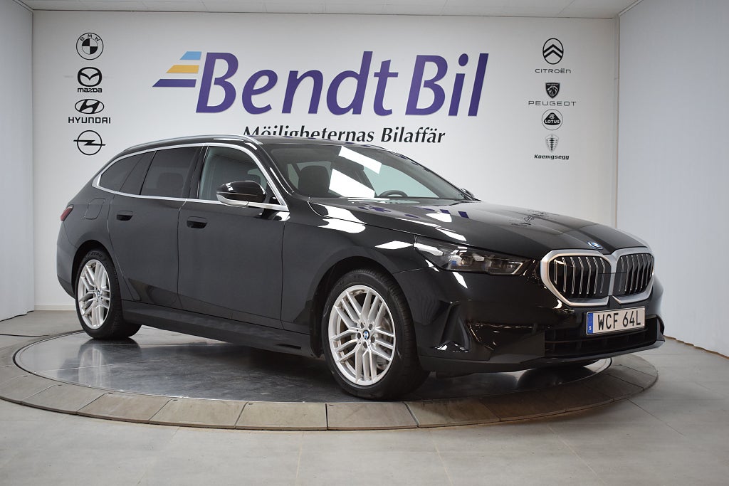BMW 530e xDrive Touring | Driving Assistant Plus | Dragkrok 