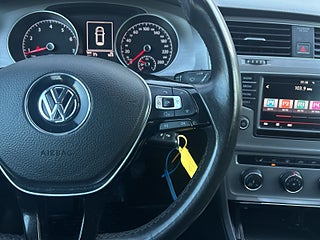 Volkswagen Golf 5-dörrar TSI Base LågSkatt/MoK/SoV-Däck/Adaptiv Fart – bild 17