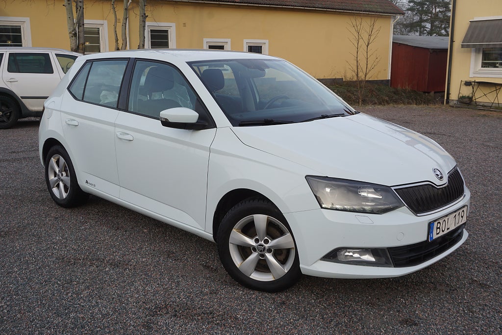 Skoda Fabia 1.2 TSI Style 
