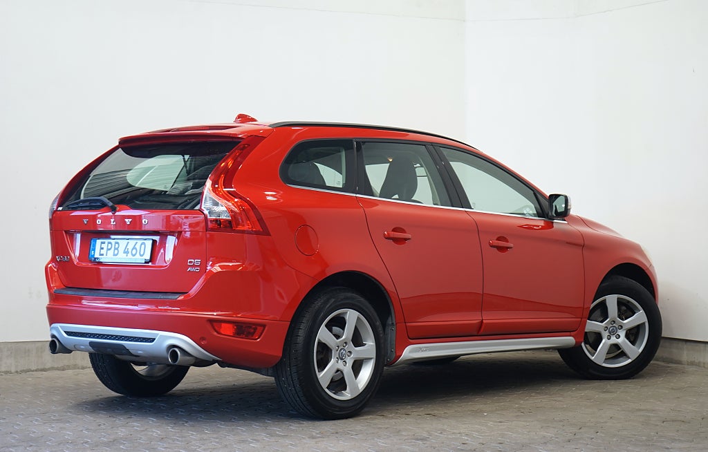 Volvo XC60 D5 AWD Geartronic R-Design Automat Panorama Drag 215hk