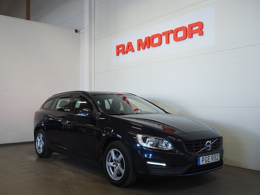 Volvo V60 T3 Business Kinetic 152hk | Bluetooth | PDC | 2017