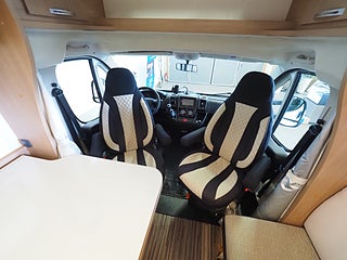 Husbil-halvintegrerad Sun Living Lido 7 av 18