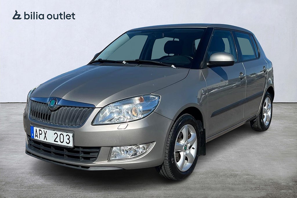 Skoda Fabia 1.2 TSI Elegance 86hk / Parkeringssensorer 2 Brukare