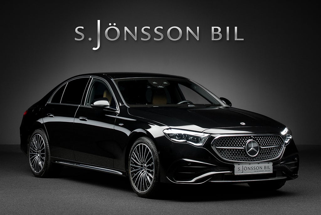 Mercedes-Benz E 400 e 4MATIC AMG / Head-Up / Burmester / Drag