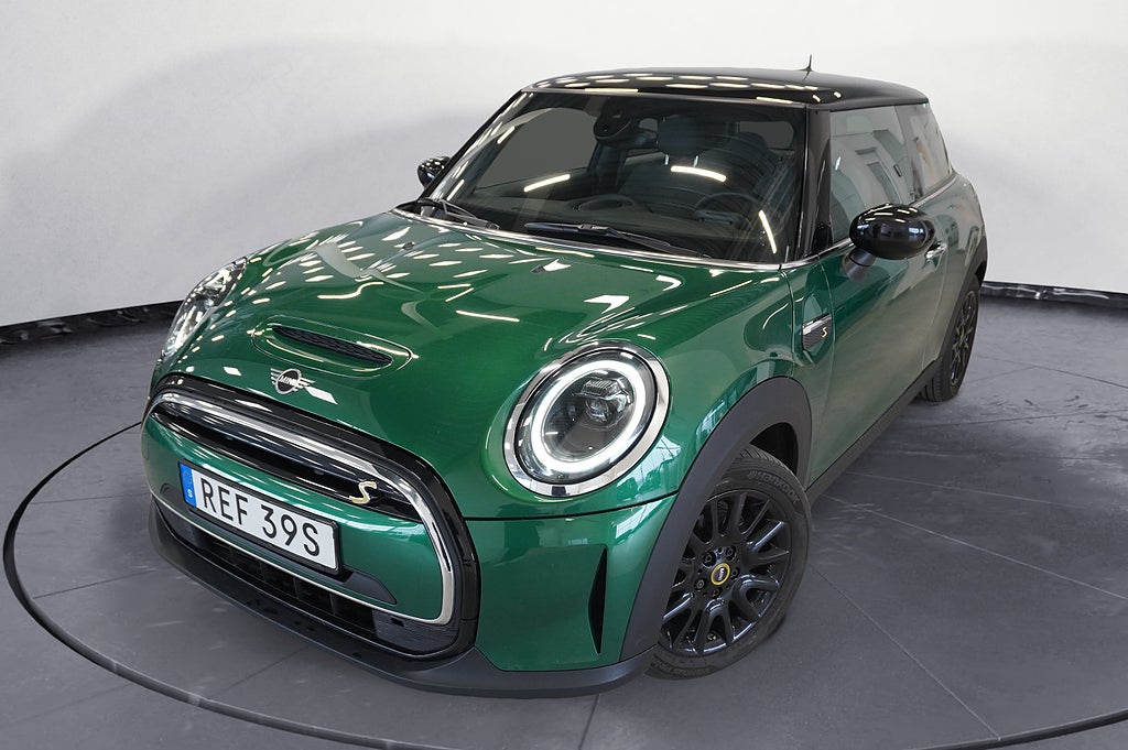 MINI Cooper SE Essential Navi CarPlay PDC LED | Ränta 3,99%